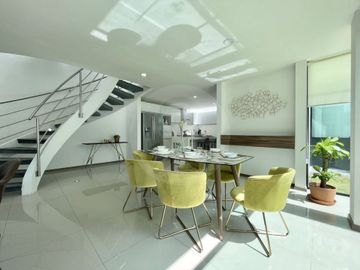 concepto 1102 Casa en condominio en venta en San Francisco