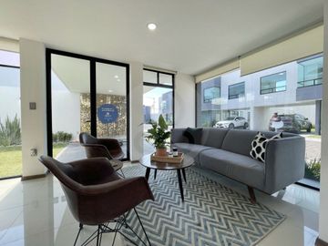 concepto 1102 Casa en condominio en venta en San Francisco