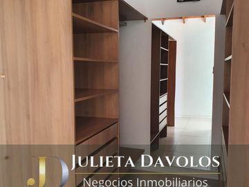 Casa  en Venta 6 Ambientes  El Canton Barrio Norte con pileta