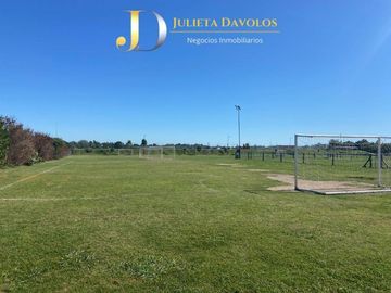 Casa  en Venta 6 Ambientes  El Canton Barrio Norte con pileta
