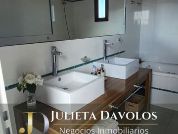 Casa  en Venta 6 Ambientes  El Canton Barrio Norte con pileta