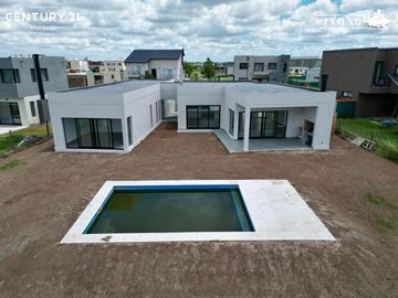 Casa en Venta a Laguna en San Sebastian - A estrenar