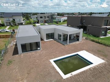 Casa en Venta a Laguna en San Sebastian - A estrenar