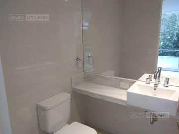 Casa en Venta 4 ambientes - Punta Chica