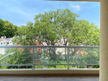 Venta Departamento -Semipisos 3  ambientes a estrenar con cochera descubierta - Plaza Irlanda