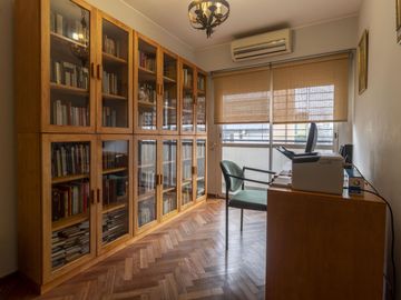 DEPARTAMENTO TRES DORMITORIOS / COCHAMBAMBA 1700