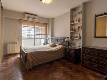 DEPARTAMENTO TRES DORMITORIOS / COCHAMBAMBA 1700