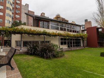 DEPARTAMENTO TRES DORMITORIOS / COCHAMBAMBA 1700