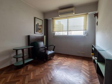 DEPARTAMENTO TRES DORMITORIOS / COCHAMBAMBA 1700