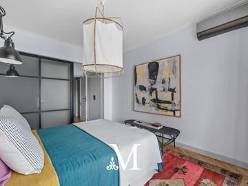 Departamento de 5 ambientes luminoso con balcón y cochera en Avenida Alvear, Recoleta.