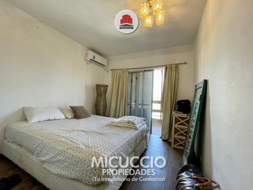 Departamento en venta, Av. Tapia de Cruz N°1169 (3°A), Escobar centro. SE ACEPTA VEHICULO EN PARTE DE PAGO.