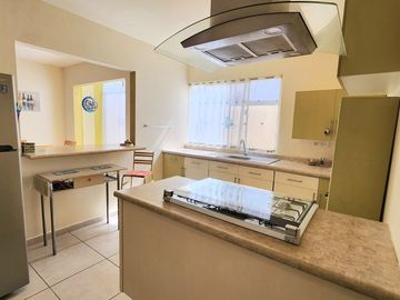 Casa en venta en Condominio Porta Canteras, al poniente de Aguascalientes