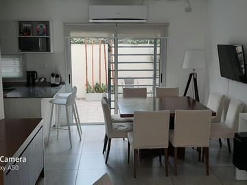 PH 4 ambientes con patio y cochera en venta- Ituzaingó Norte