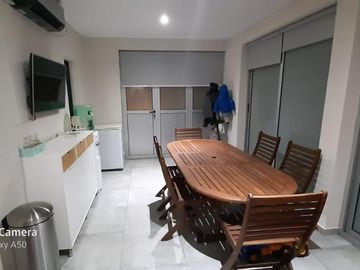 PH 4 ambientes con patio y cochera en venta- Ituzaingó Norte