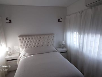 PH 4 ambientes con patio y cochera en venta- Ituzaingó Norte