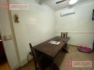 Casa 6 ambientes en venta en Castelar norte