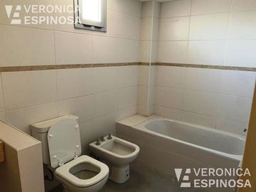 Departamento de un ambiene con cochera, en Venta. Ituzaingo. ENTREGA INMEDIATA.