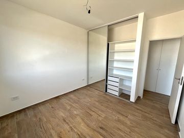 Departamento en Venta 2 Amb Con Balcon Parrilla- TIGRE -  Notre Pereyra