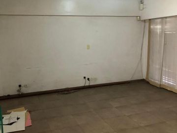 VENTA CASA 5 AMBIENTES VILLA LUZURIAGA