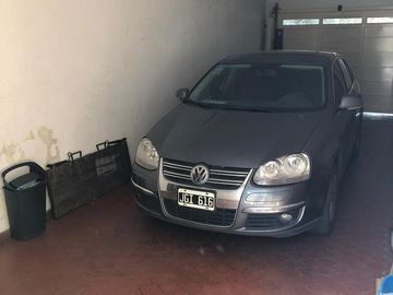 VENTA CASA 5 AMBIENTES VILLA LUZURIAGA