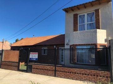 Casa en Venta o Permuta por Propiedad en Neuquén( B. Próspero Palazzo)
