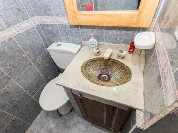 Triplex en venta - 3 Dormitorios 2 Baños - Cochera - 142Mts2 - Lomas de Zamora