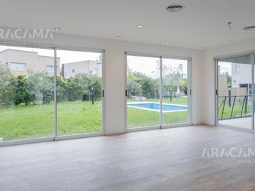CASA EN VENTA BARRIO LOS TALAS - CANNING