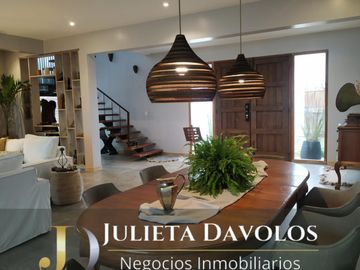 Casa a la laguna en  Venta Puertos del Lago Barrio Costas Escobar-Maschwitz