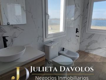 Casa a la laguna en  Venta Puertos del Lago Barrio Costas Escobar-Maschwitz