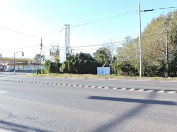 Terreno de 603 mt2 en Ruta nac. 8 y Avellaneda