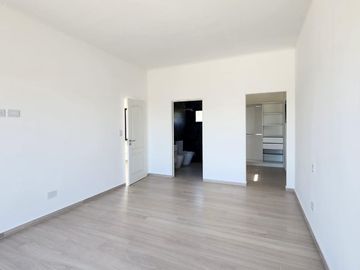 Casa en  venta al lago en Barrio San Matias, Escobar