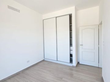 Casa en  venta al lago en Barrio San Matias, Escobar