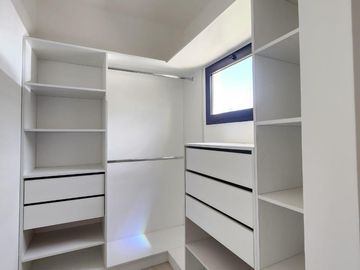 Casa en  venta al lago en Barrio San Matias, Escobar