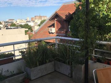 Departamento  2 ambientes. Venta.  San Isidro.
