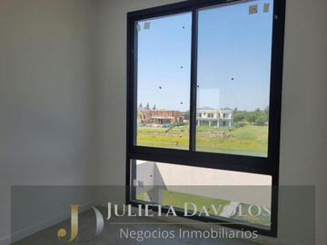 Casa a la laguna en Venta 5 Ambientes San Matias con pileta