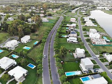 Casa a la laguna en Venta 5 Ambientes San Matias con pileta