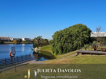 Casa a la laguna en Venta 5 Ambientes San Matias con pileta