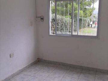 Venta. Casa 2 dormitorios. San Luis, Las Chacras, Juana Koslay, sobre Ruta 18