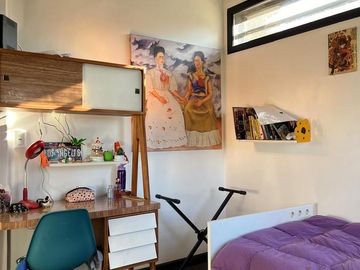 Casa en venta - 3 Dormitorios 3 Baños - Cochera - 390Mts2 - Ituzaingó