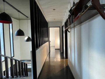 Casa en venta - 3 Dormitorios 3 Baños - Cochera - 390Mts2 - Ituzaingó