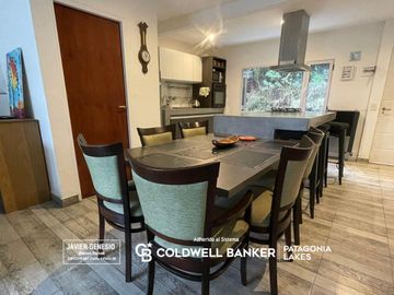 VENTA Departamento 3 amb, 100 m2, Villa Correntoso, Villa la Angostura, Vista al lago Correntoso