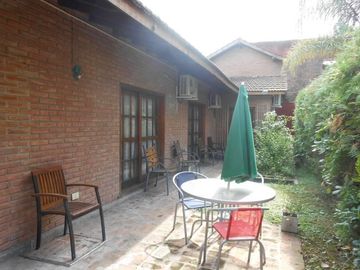 CASA EN VENTA EN COUNTRY MASCHWITZ CLUB