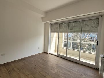 Departamento - Adrogue