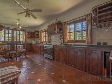 Casa en Villa Rosa , zona Pilar del Este, Pilar