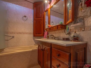 Casa en Villa Rosa , zona Pilar del Este, Pilar