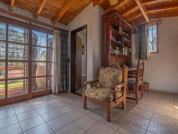Casa en Villa Rosa , zona Pilar del Este, Pilar