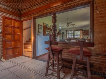 Casa en Villa Rosa , zona Pilar del Este, Pilar
