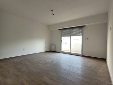 Departamento - Adrogue
