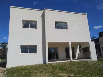 Casa  en venta en  San Matias