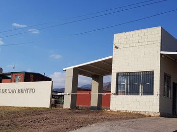 VENTA Terreno 800 m2. Autopista 25 de Mayo